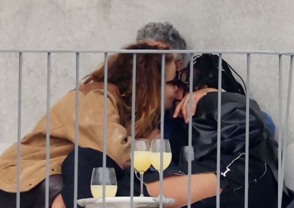 Rita Ora kapet mat në momente private me të dashurin 45 vjeçar - GazetaBlic