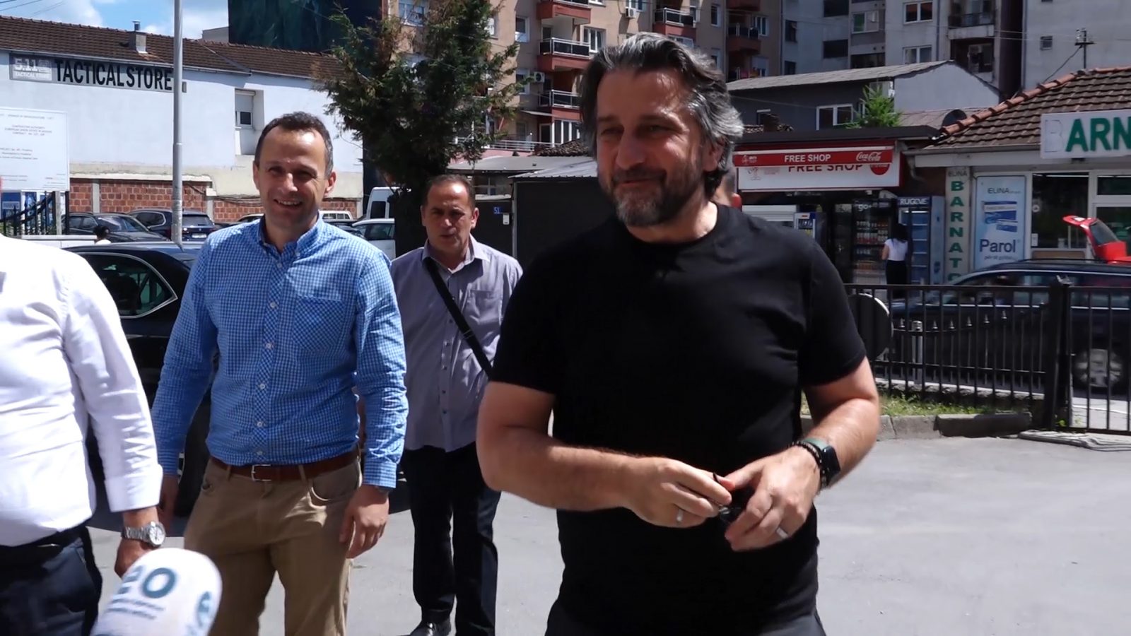 Rama për veturën e re Është fantastike shumë e mirë, fenomenale