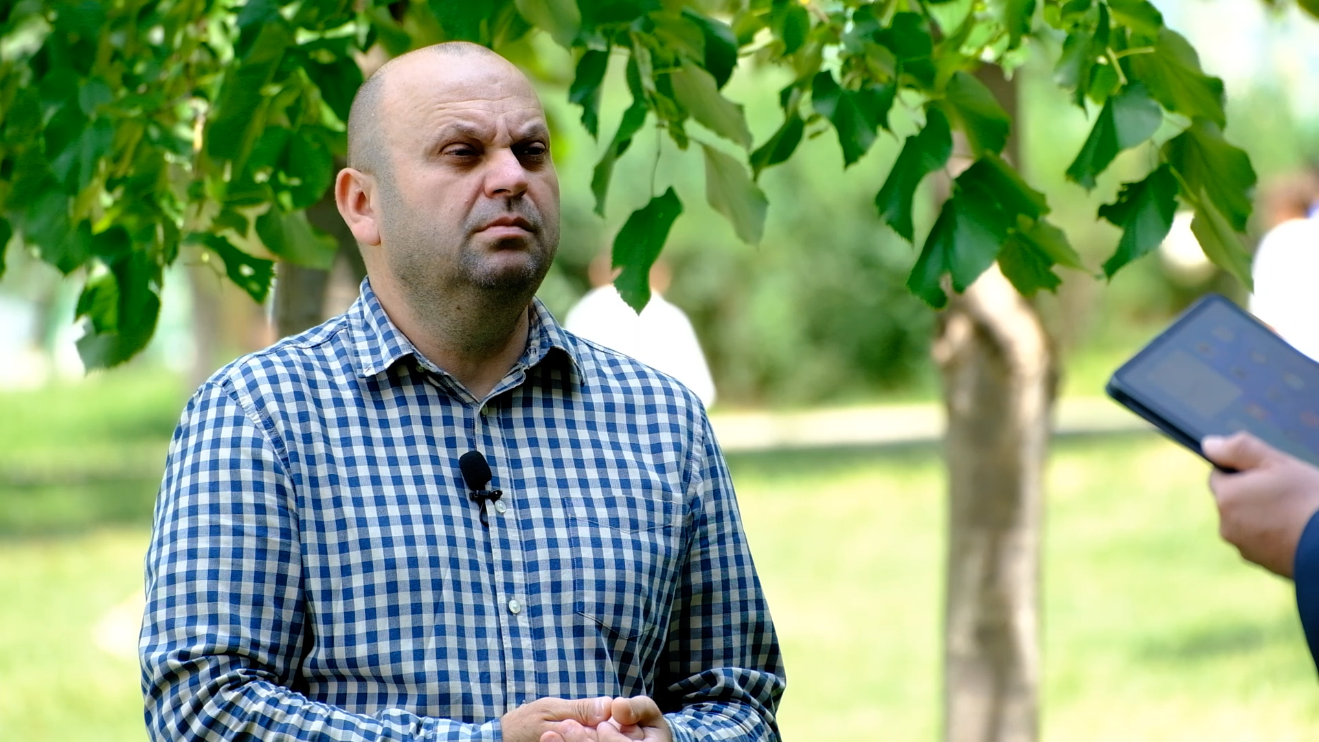 Mushkolaj: Nuk e di njeri a me qeshë a me qajtë me këtë këngën për Kurtin, bastardim total i një kënge kushtuar Çun Mulës