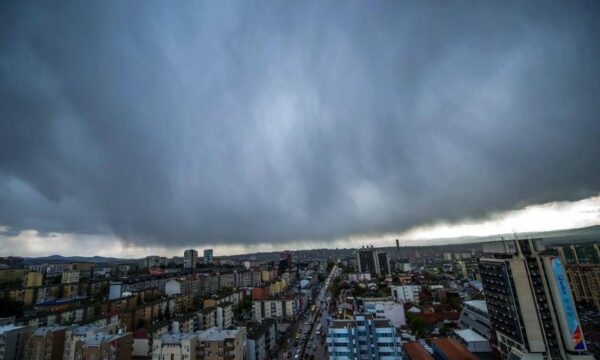 Moti për sot  nesër dhe ditëve në vijim