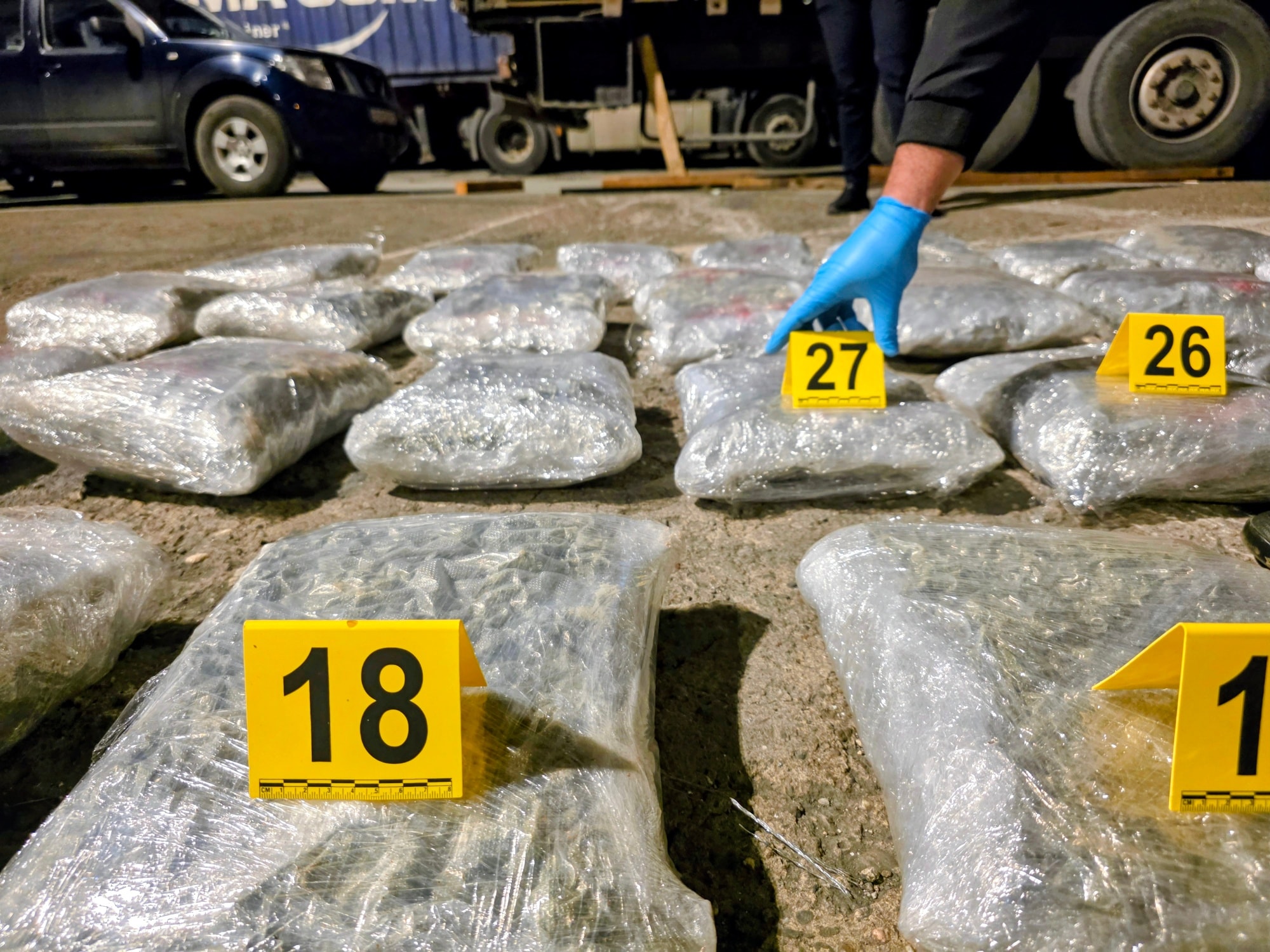 mbi-200-kilograme-droge-ne-prishtine-cka-dihet-deri-me-tani