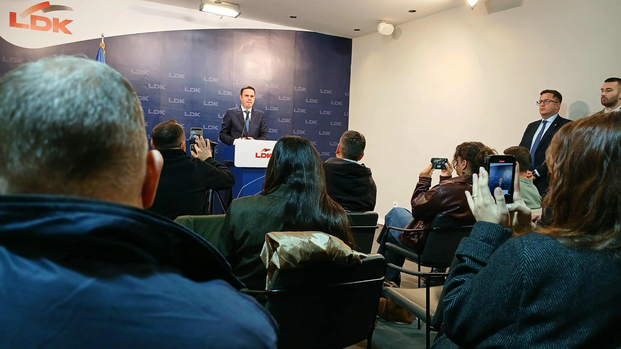 LDK e nominon Lumir Abdixhikun si kandidat për Kryeministër