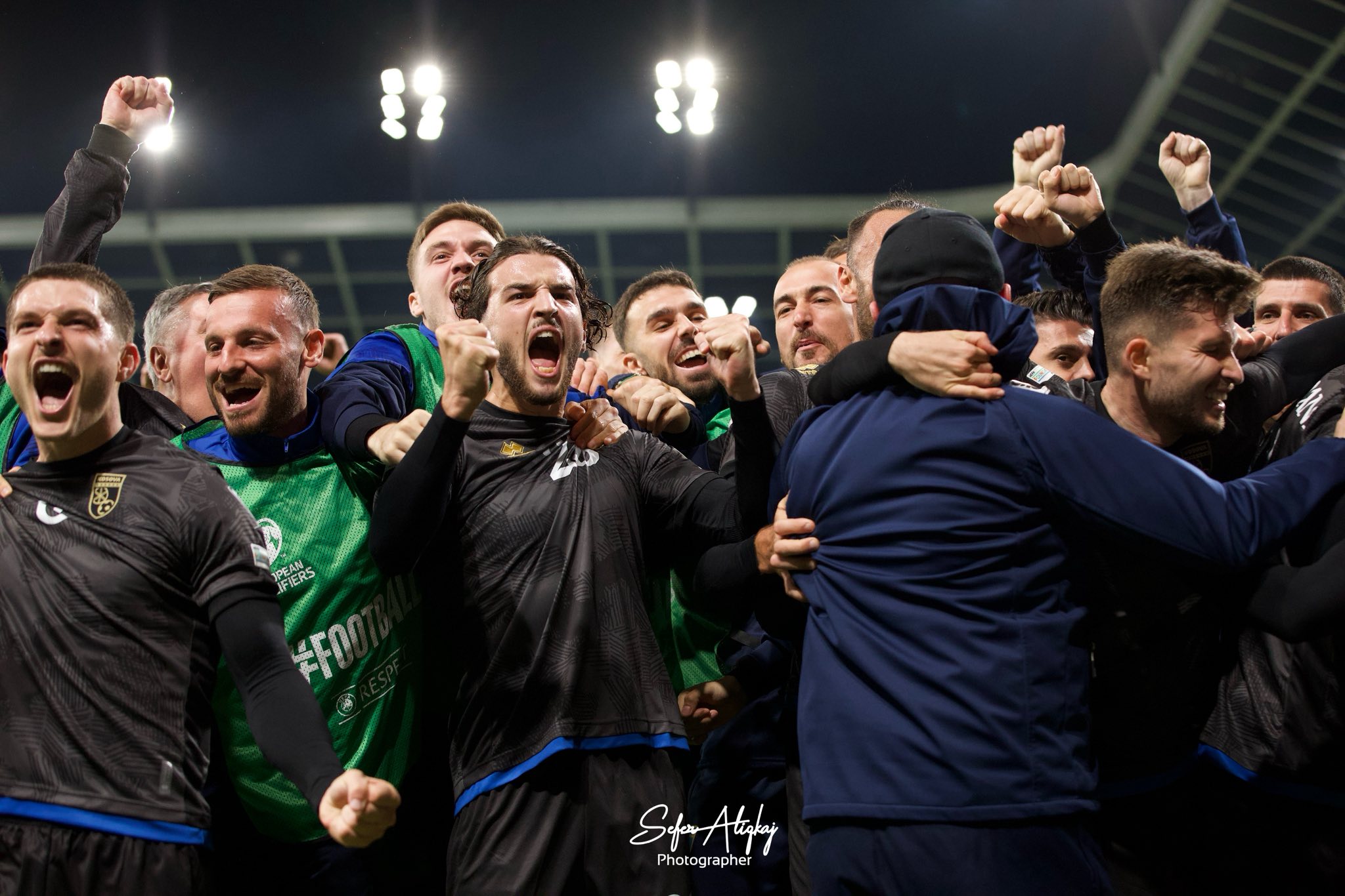 Historike  Kosova siguron një vend në  Play off in kualifikues të Kupës së Botës