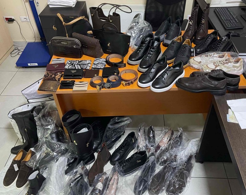 Dogana gjen mall të padeklaruar në një automjet në Vërmicë