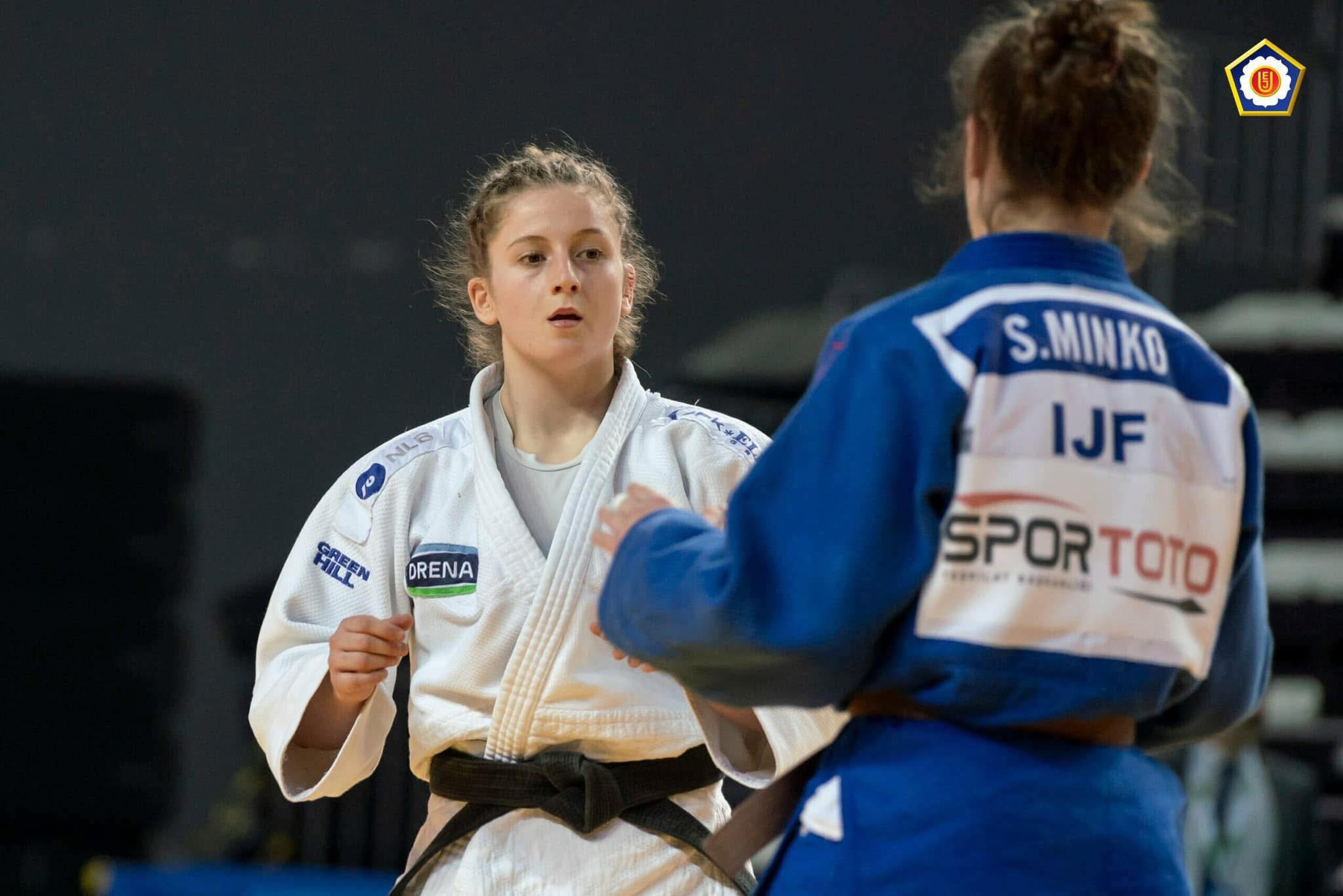 Enise Zijade mposht serben  siguron gjysmëfinalen në Junior European Cup