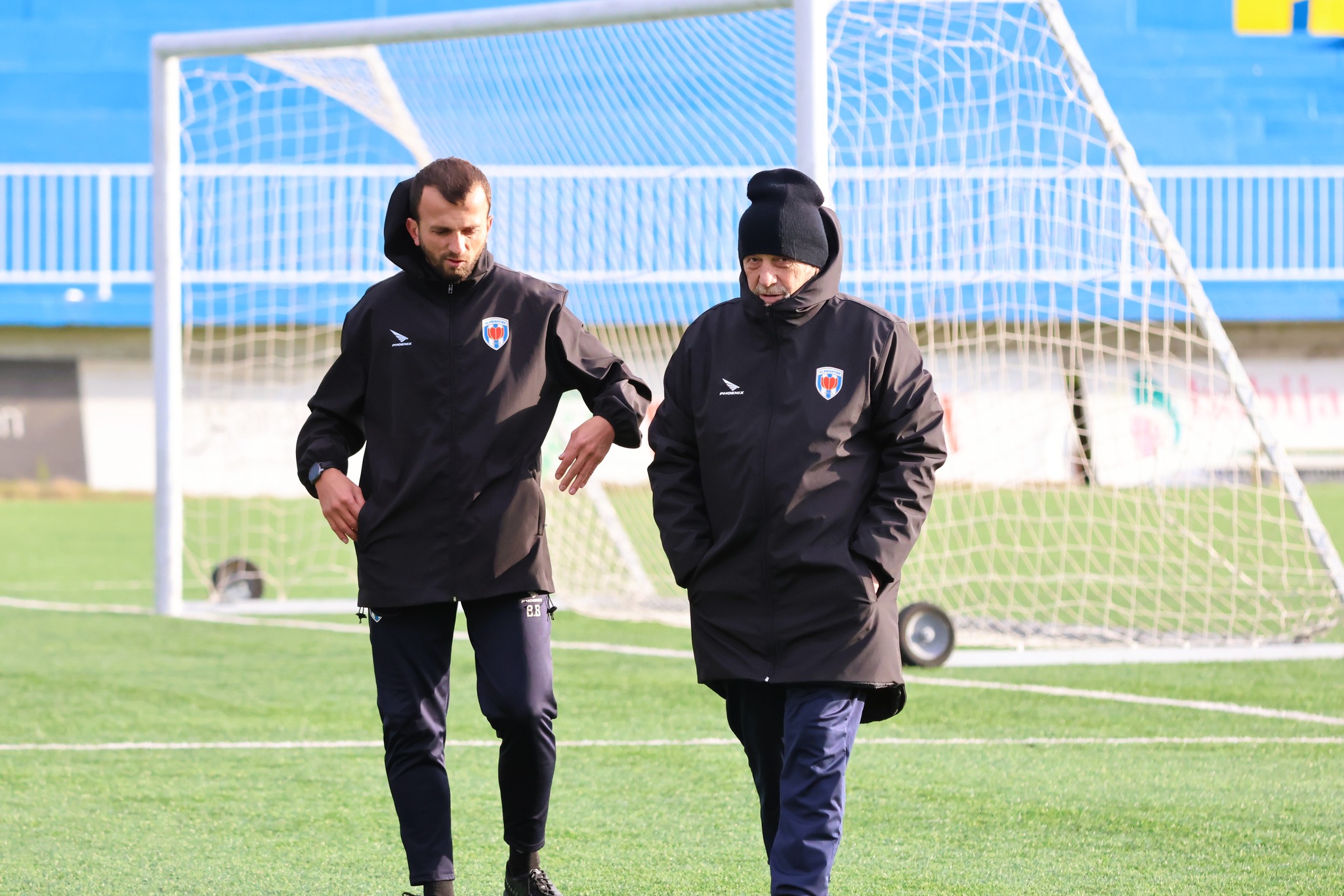 toverlani-udheheq-seancen-e-pare-stervitore-tek-prishtina