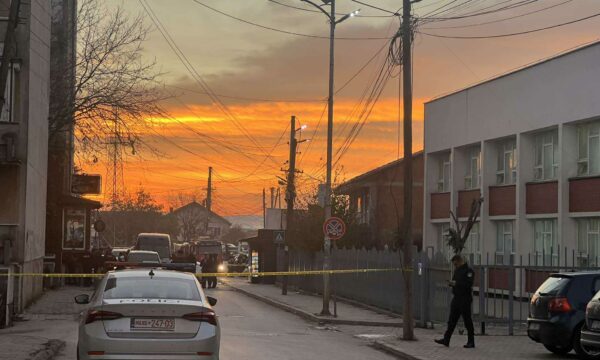 alarmi-per-bombe-ne-fushe-kosove-policia-nuk-eshte-gjetur-asgje-e-dyshimte