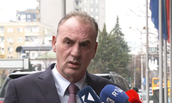 Limaj  Gjatë këtyre ditëve s jam kontaktuar nga VV ja  seancat e sotme lojë për kalkulime elektorale 