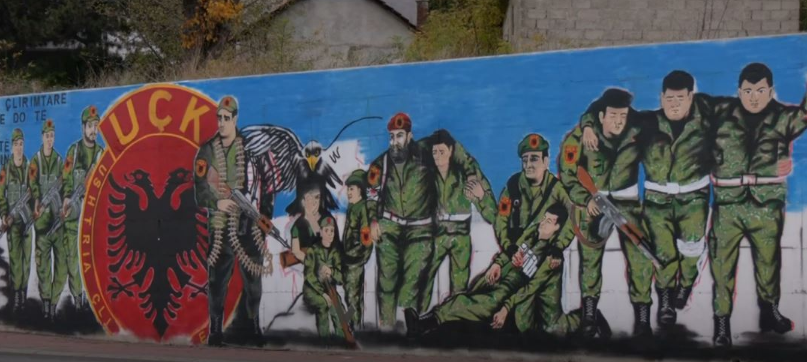 Piktura gjigante: Për Ditën e Flamurit, UÇK bëhet me mega-mural