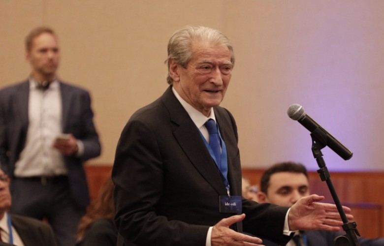 Berisha  zv president i Unionit ndërkombëtar të partive të djathta në botë