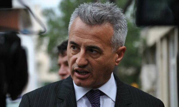 Koci kritikon thirrjen e Osmanit për shmangien e kalimit nëpër Serbi  Shteti nuk ndërtohet mbi frikë