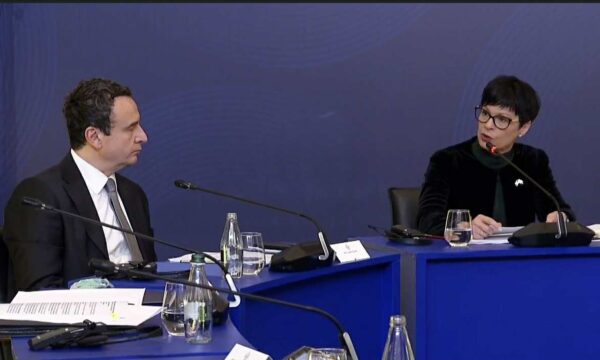 Milionat e BE së  Marta Kos tërheq vërejtjen për Kosovën e Bosnjën  Ende s kanë nisur të miratojnë reformat