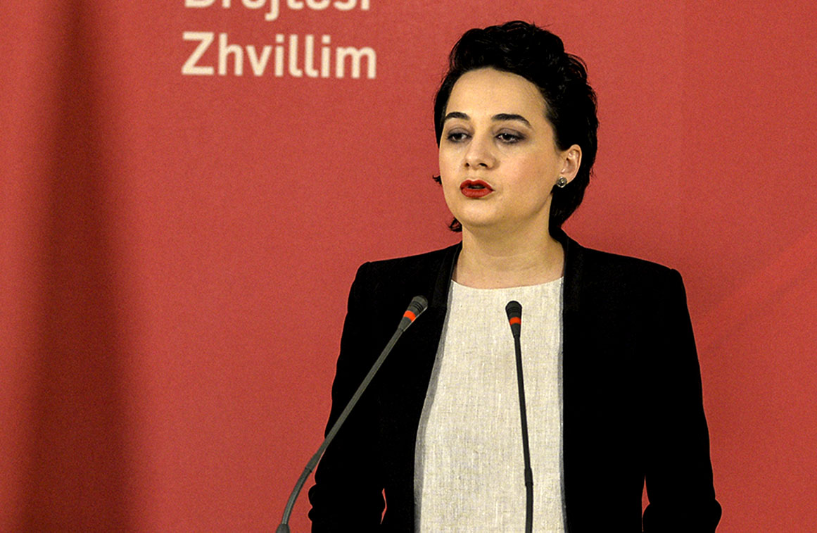  Deputetët e VV së nuk kanë faj    Pacolli fajëson opozitën për dështimin e mandatit të Konjufcës