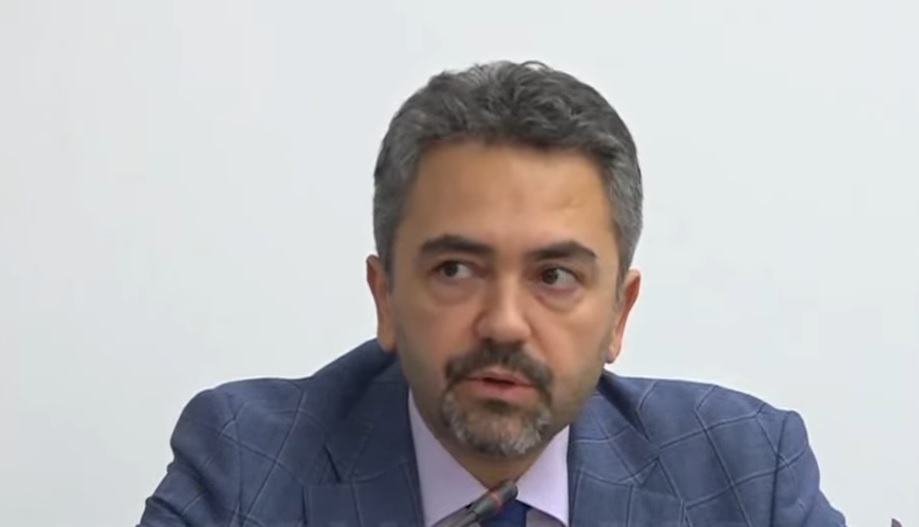 Radoniqi  Në orën 21 00 dalim me rezultatet preliminare