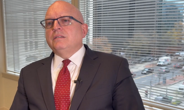 Clark dhe Hill në Speciale  Reeker  Ishin thellë të përfshirë  do t i mundësojnë mbrojtjes argumente të forta