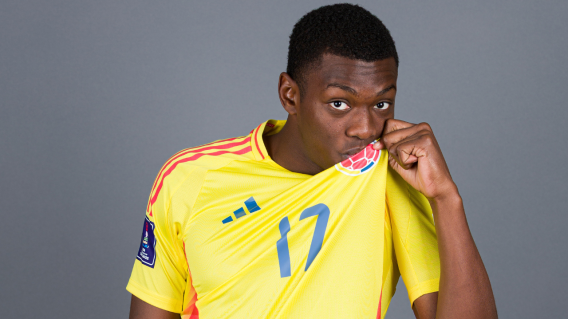 Çështje e kryer  Milani siguron transferimin e anësorit 20 vjeçar nga Kolumbia