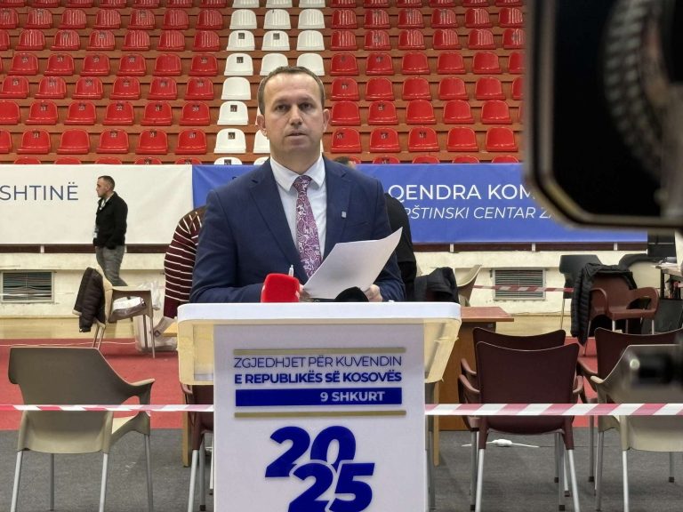 Elezi  Ka nisur numërimi i fletëvotimeve të fundit  KQZ gati për shpalljen e rezultateve përfundimtare