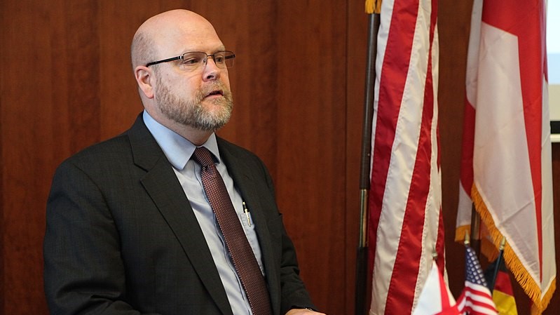 Hovenier  Kosova humbi disa mundësi për 1 vit  anëtarësimi në KiE e rruga drejt BE së varen nga partnerët